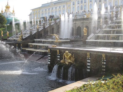 Read more about the article Photo Friday: The Palace of Fountains